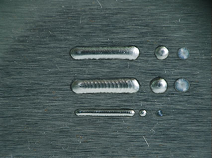 <a href='http://m.shiyinglv.com.cn/product/3.htm' class='text_a'>模具激光焊機</a>修復鏡面模具效果