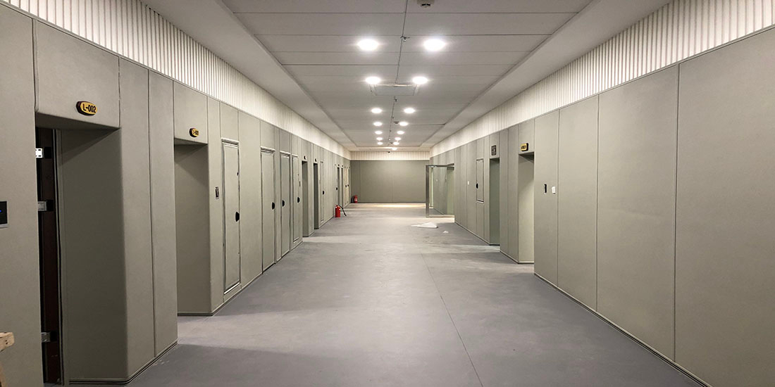 談話室防撞軟包用在紀(jì)檢委軟包房間